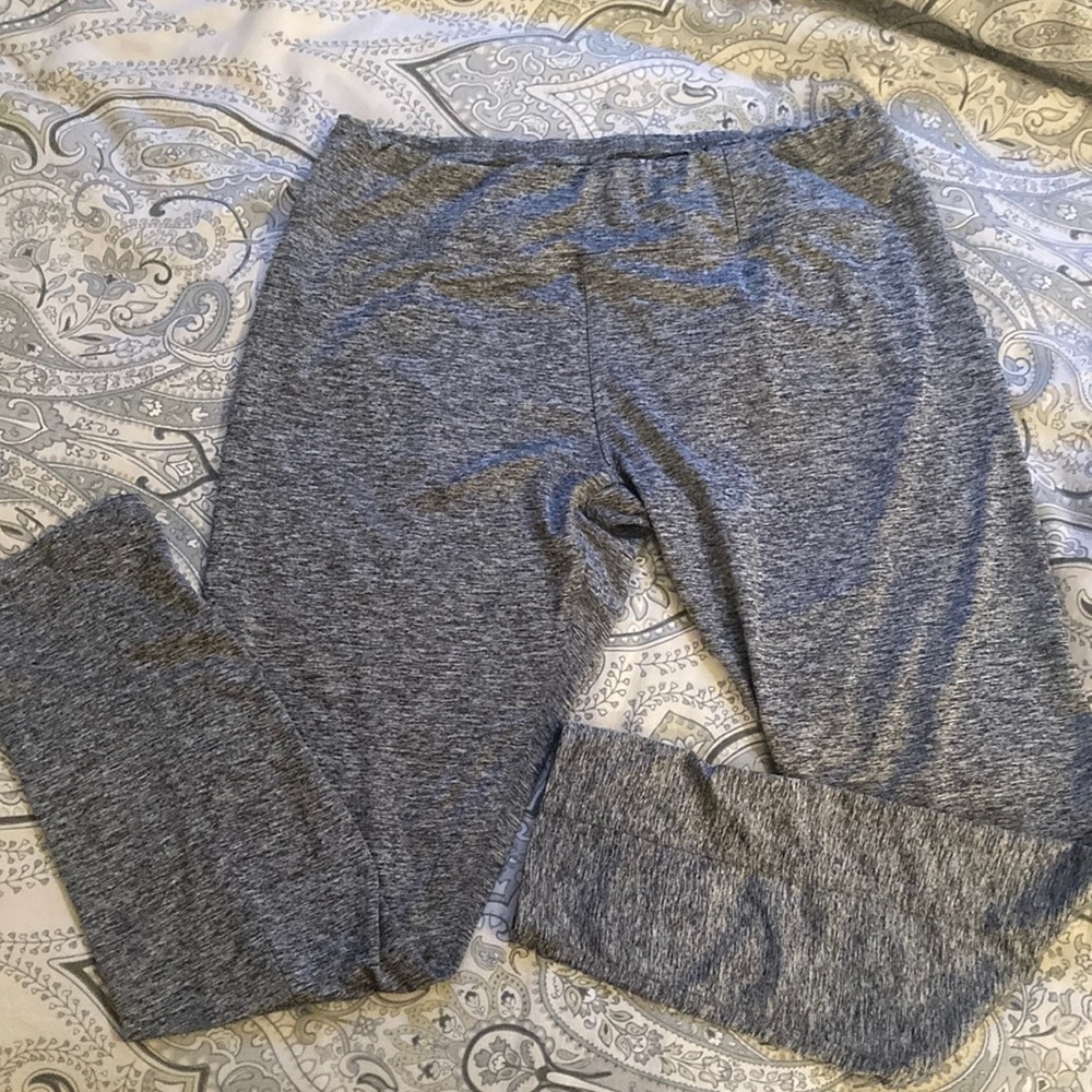 UO Sports Leggings - Space Gray